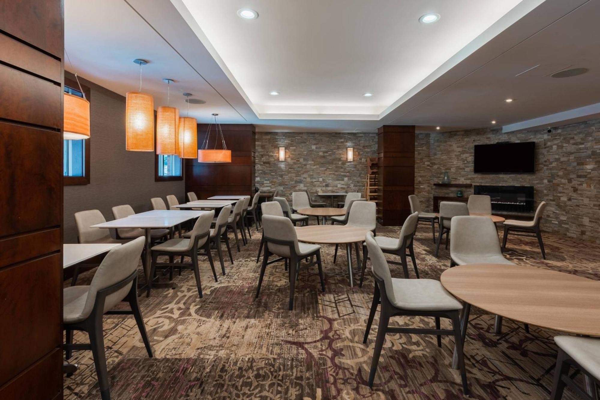Residence Inn By Marriott Halifax Downtown Екстериор снимка